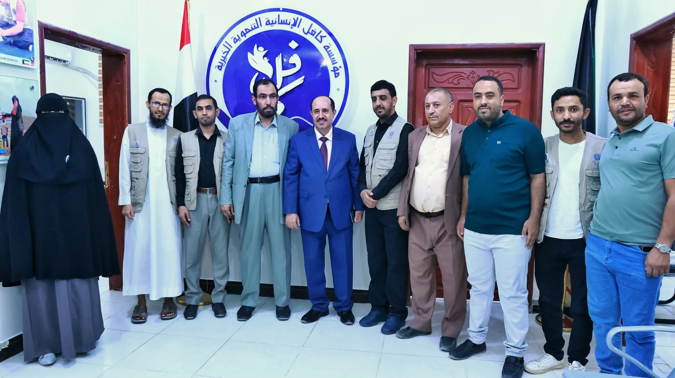 نائب وزير الشؤون الاجتماعية والعمل يطّلع على سير العمل والبرامج الإنسانية لعدد من المنظمات والجمعيات بمأرب..