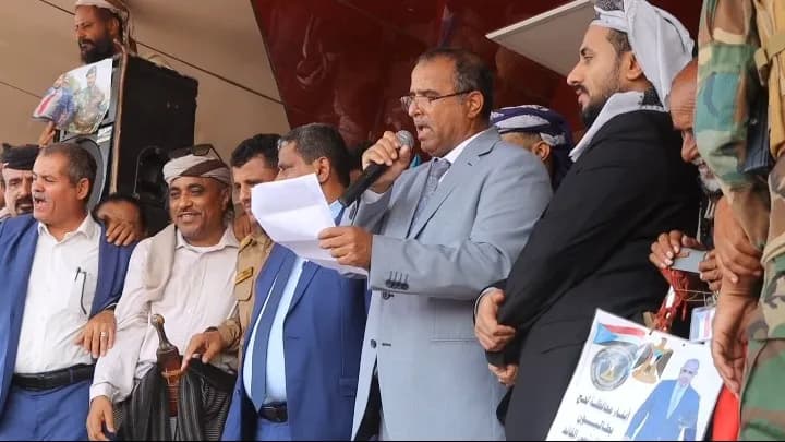 كلمة معالي الدكتور محمد سعيد الزعوري وزيرر الشؤون الاجتماعية والعمل التي القاها اما حشد الصبيحه في ساحة الاعتصام بخورمكسر